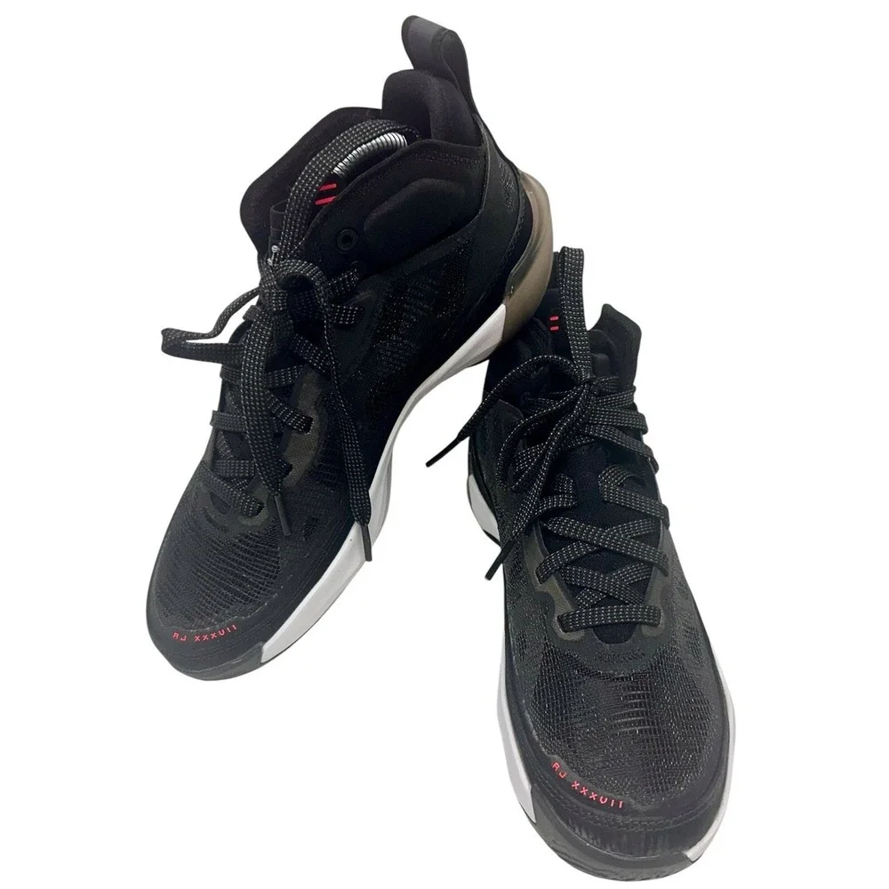 Nike‎ Air Jordan 37 XXXVII DD7421 091 black/white Youth Size 6Y
